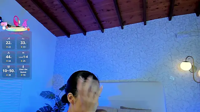 Snapshot of alanarouge chatting on April 8, 2026, 11:21 am alanarouge online show from April 8, 2026, 11:21 am