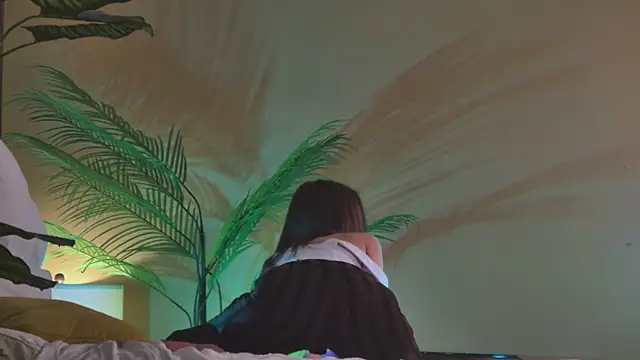 Amanda River online show from March 2, 2026, 9:10 pm