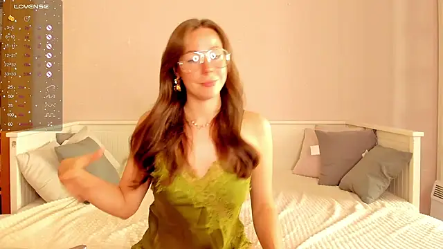 Snapshot of pusi_musi chatting on June 17, 2026, 2:18 pm pusi musi online show from June 17, 2026, 2:18 pm
