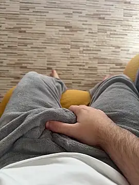 ategurl192 online show from April 1, 2026, 6:25 am