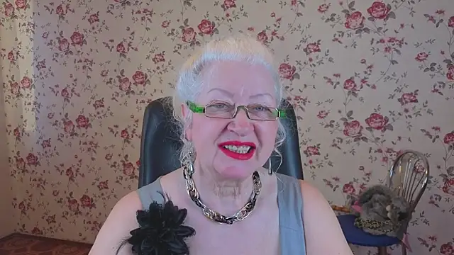 Maya Mayflower online show from March 28, 2026, 3:17 am