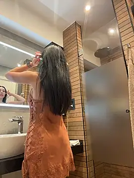 Vanessao1 online show from November 11, 2025, 7:30 am