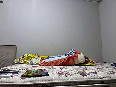 karlossan24 online show from March 8, 2026, 9:02 am