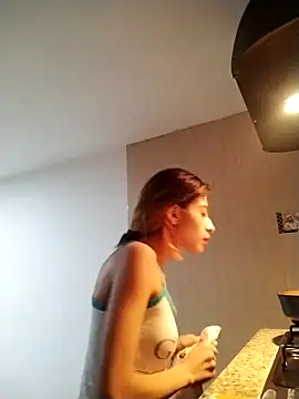 KratosAfroditacs online show from September 27, 2025, 6:35 pm