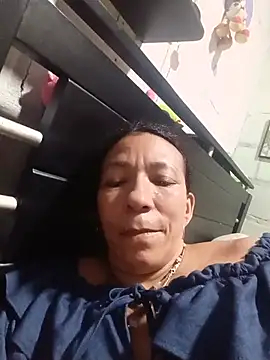 Snapshot of Antonela45 chatting on May 31, 2026, 2:31 am Antonela45 online show from May 31, 2026, 2:31 am
