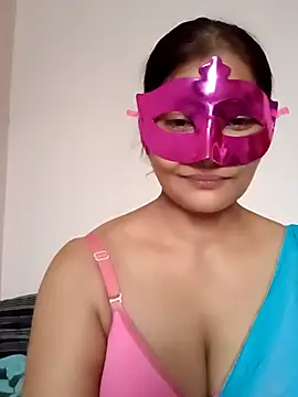 Ronak kaur online show from October 2, 2025, 5:47 am