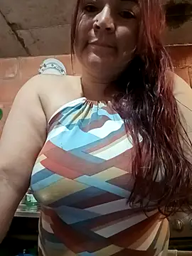 isis milove online show from April 7, 2026, 11:10 am