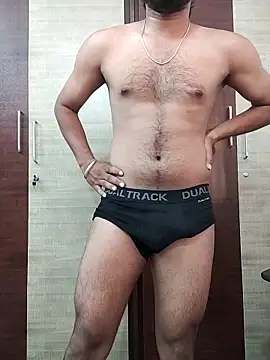 RightFielder online show from April 21, 2026, 5:36 am