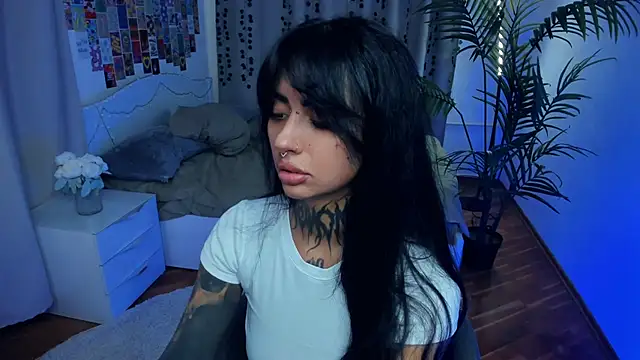 CharimgSabrina online show from February 15, 2026, 6:21 am