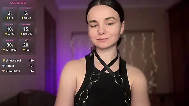 lanaloulou online show from October 30, 2025, 9:48 pm