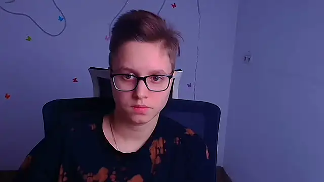 Bella Swannn online show from March 5, 2025, 3:29 pm