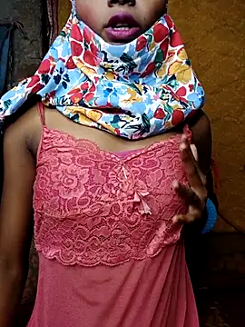 Cutesoma01 online show from October 30, 2025, 5:13 pm