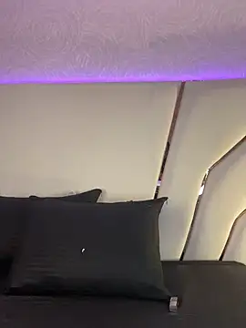 Violeta-Marquez online show from March 25, 2026, 11:49 am