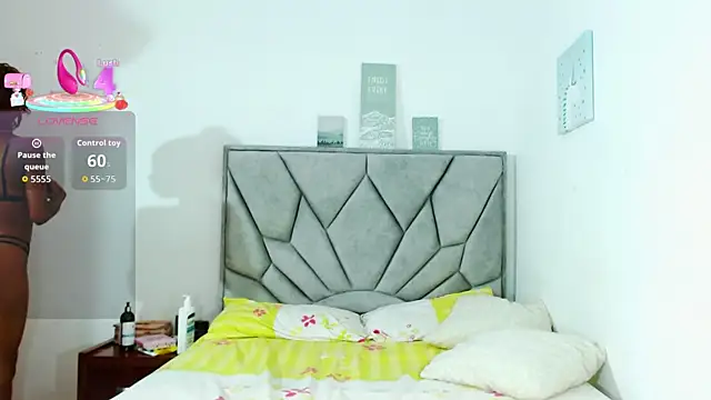 leslybrown online show from November 15, 2025, 8:38 pm