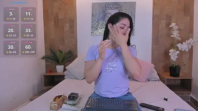 Snapshot of isabella_winkler chatting on March 29, 2026, 10:59 am isabella winkler online show from March 29, 2026, 10:59 am