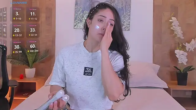 Snapshot of isabella_winkler chatting on April 12, 2026, 10:31 am isabella winkler online show from April 12, 2026, 10:31 am