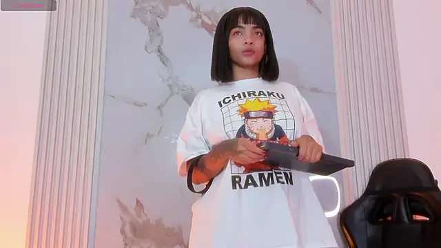 SarahLynn7 online show from February 1, 2026, 1:15 am