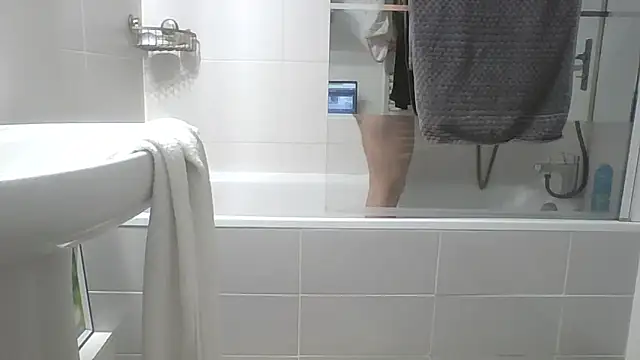 Valentinette online show from February 19, 2026, 6:20 am