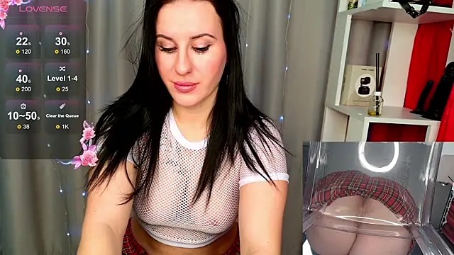 JuliyaMayss online show from March 3, 2026, 2:39 am