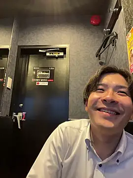 waka3232 online show from June 18, 2026, 11:14 am
