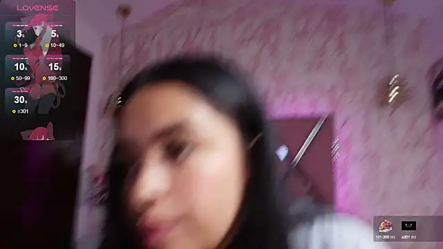 Snapshot of EmilyBrownn_ chatting on March 15, 2025, 1:08 am EmilyBrownn online show from March 15, 2025, 1:08 am