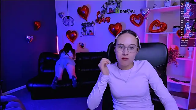 mona cloud online show from March 10, 2026, 8:14 pm