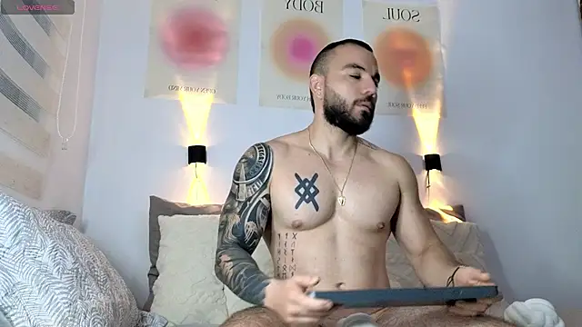 Isaac Carter online show from March 7, 2025, 10:45 am