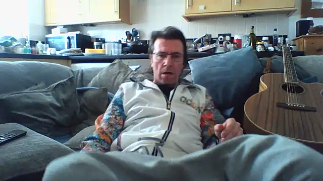 Snapshot of Grower_and_shower chatting on May 22, 2026, 10:43 am Grower and shower online show from May 22, 2026, 10:43 am