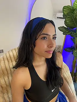 Snapshot of _Emily_Thompson_ chatting on March 17, 2026, 2:05 am Emily Thompson online show from March 17, 2026, 2:05 am