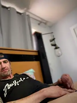 6poundtown9 online show from July 11, 2026, 1:41 am