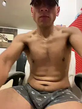 Snapshot of Feendy17 chatting on February 26, 2026, 10:03 am Feendy17 online show from February 26, 2026, 10:03 am