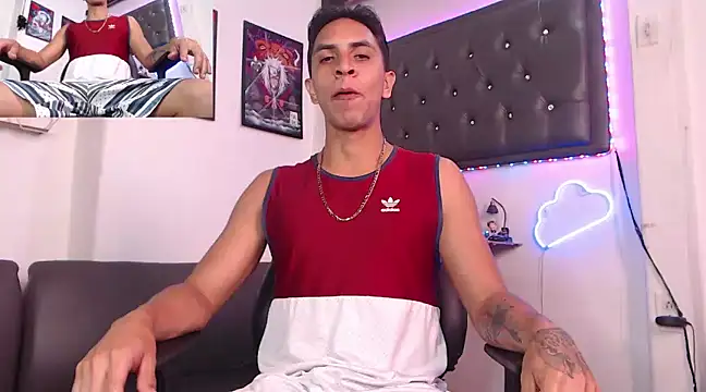 Snapshot of Monkey_uchiha777 chatting on March 16, 2025, 2:55 pm Monkey uchiha777 online show from March 16, 2025, 2:55 pm