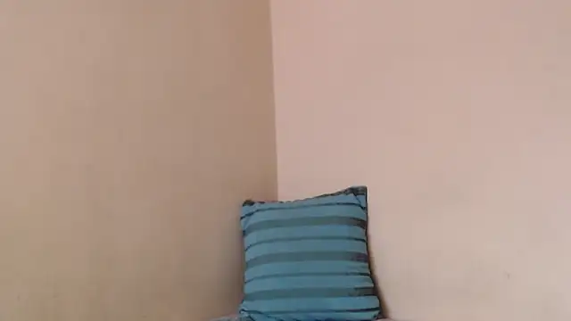 Snapshot of Monkey_uchiha777 chatting on September 30, 2025, 5:18 pm Monkey uchiha777 online show from September 30, 2025, 5:18 pm