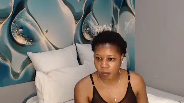 Snapshot of MystiqueTeee chatting on October 9, 2025, 2:26 pm MystiqueTeee online show from October 9, 2025, 2:26 pm