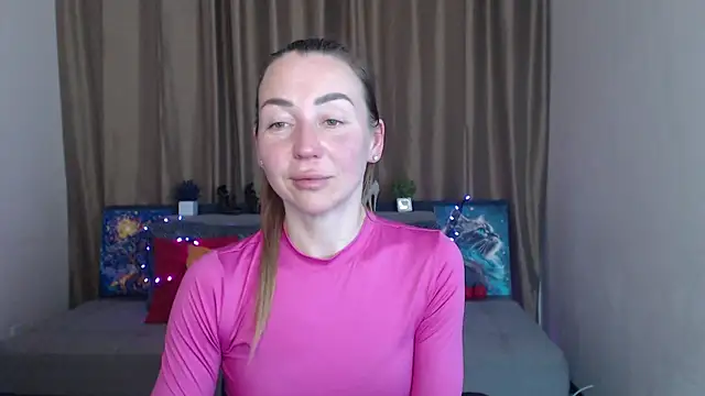 Kiss julli88I online show from March 8, 2025, 7:38 am