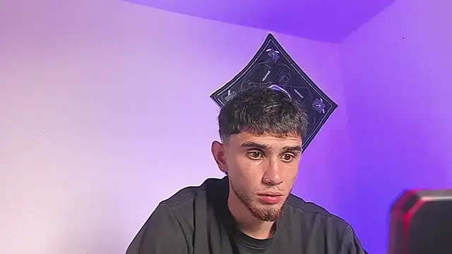 Snapshot of samevansx_ chatting on June 18, 2026, 5:06 pm samevansx online show from June 18, 2026, 5:06 pm