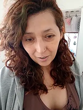 Snapshot of Luz_delunaa chatting on February 10, 2026, 5:28 pm Luz delunaa online show from February 10, 2026, 5:28 pm