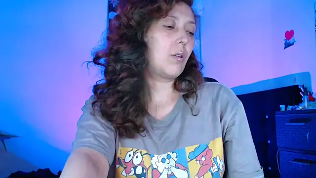 Luz delunaa online show from March 6, 2026, 2:41 am