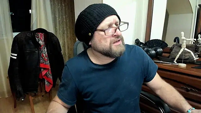 Grandor M online show from March 14, 2025, 4:40 pm