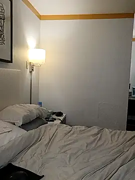 KITTYBOOBOOFUXX online show from October 25, 2025, 6:35 pm