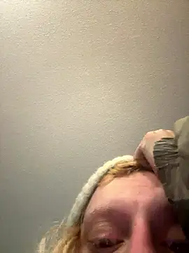 KITTYBOOBOOFUXX online show from January 12, 2026, 2:33 pm