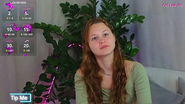 AmeliRoyse online show from November 23, 2025, 5:13 pm