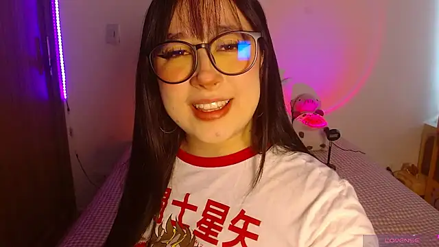 Snapshot of Oliviargf chatting on June 19, 2026, 1:15 pm Oliviargf online show from June 19, 2026, 1:15 pm