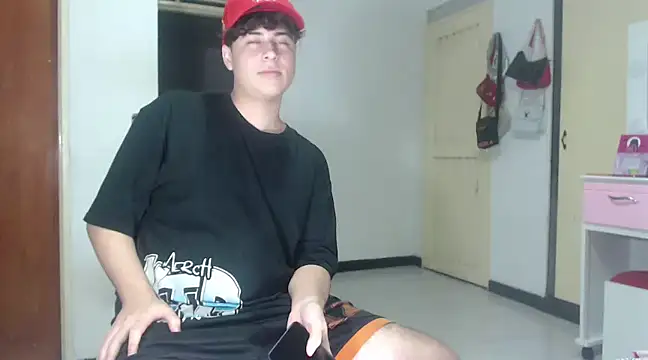 CrissConor online show from March 7, 2025, 1:09 am