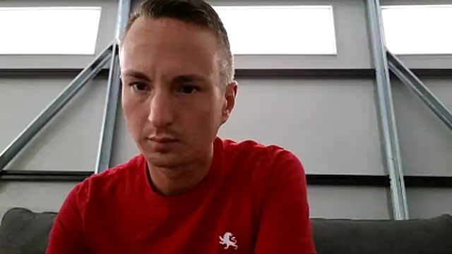 Snapshot of TheDaddy005 chatting on October 18, 2025, 10:54 pm TheDaddy005 online show from October 18, 2025, 10:54 pm