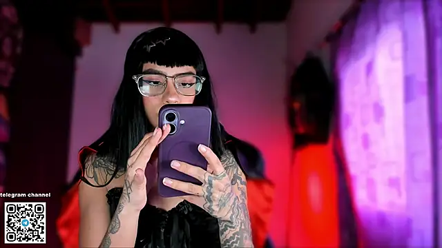 Snapshot of sofiafenty chatting on February 3, 2026, 7:52 pm sofiafenty online show from February 3, 2026, 7:52 pm