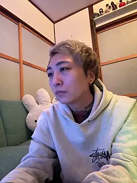 ryokunero online show from March 8, 2025, 12:09 pm