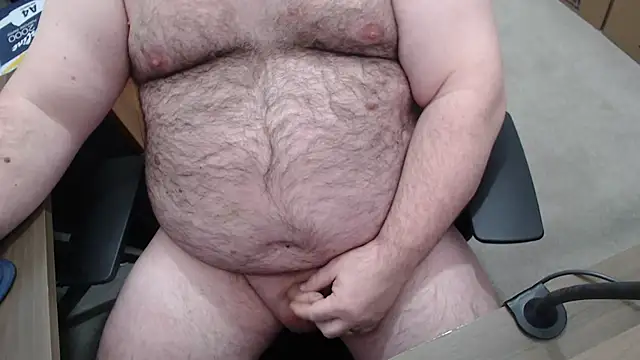 SmallBearUK online show from March 18, 2026, 1:14 pm