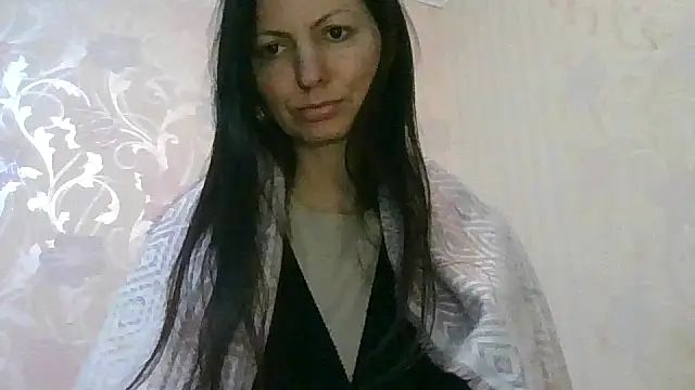 Snapshot of AliseWats chatting on April 26, 2026, 8:28 pm AliseWats online show from April 26, 2026, 8:28 pm