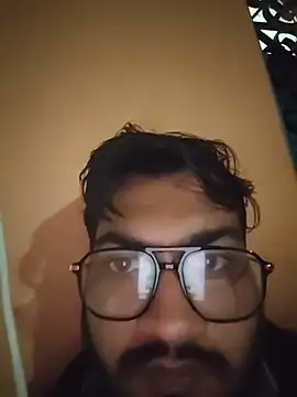 mpaale11 online show from November 25, 2025, 6:46 am